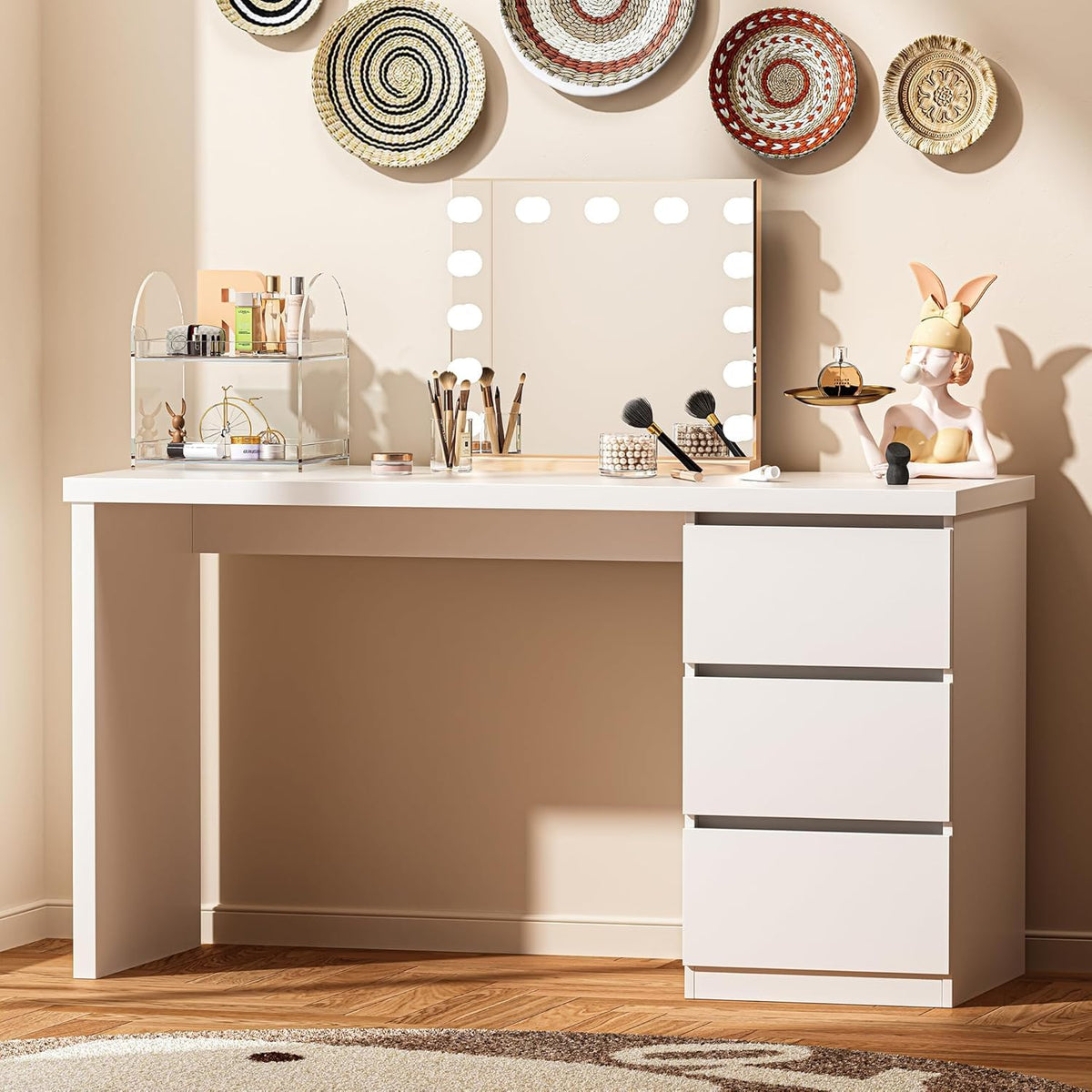 White Desk with Drawers B24356