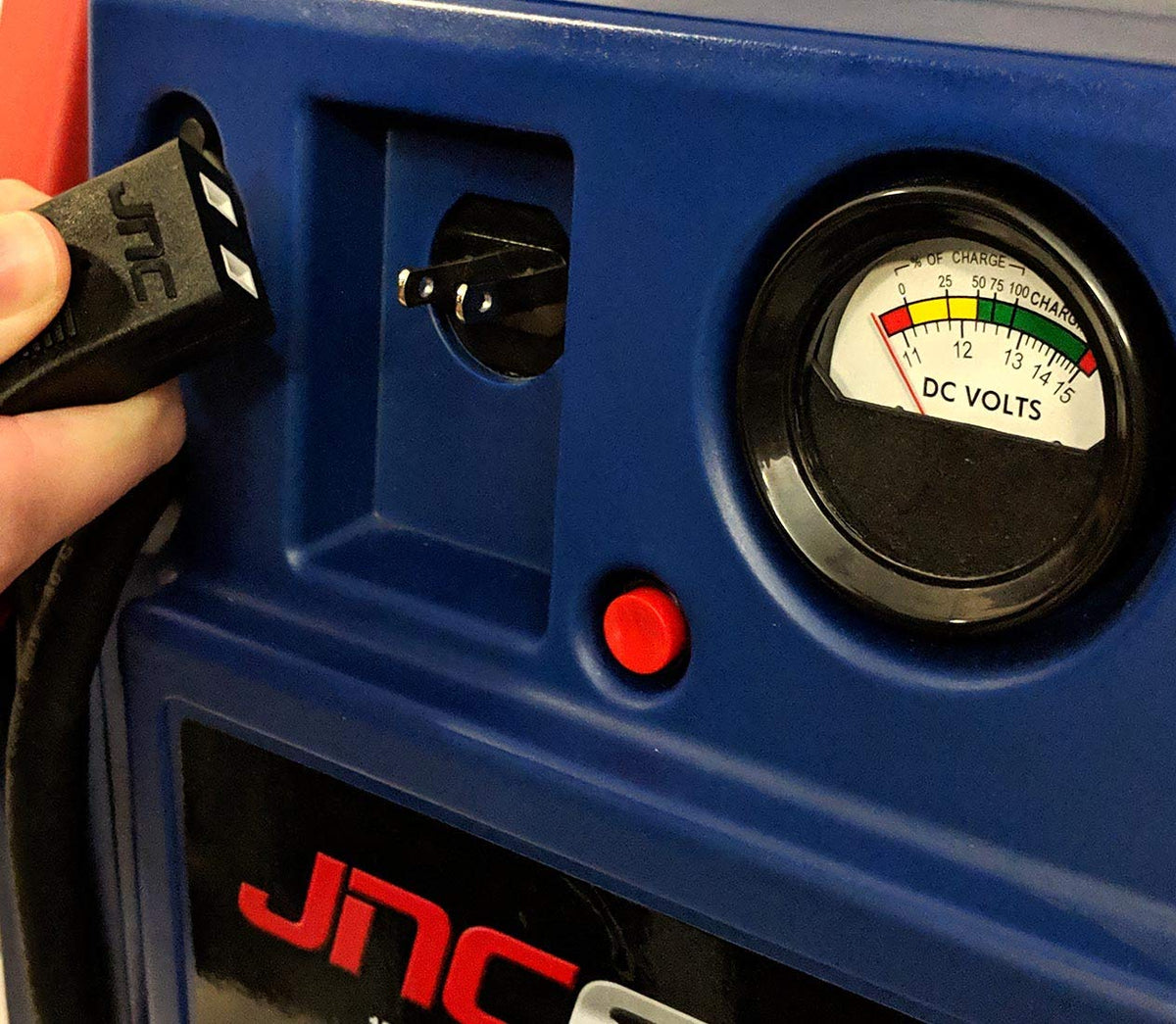 1700 Peak Amp 12 Volt Jump Starter D3627
